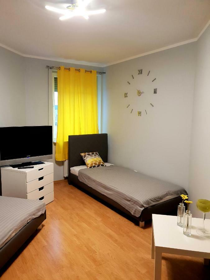 Apartament Szafir Zielona Góra Exterior foto